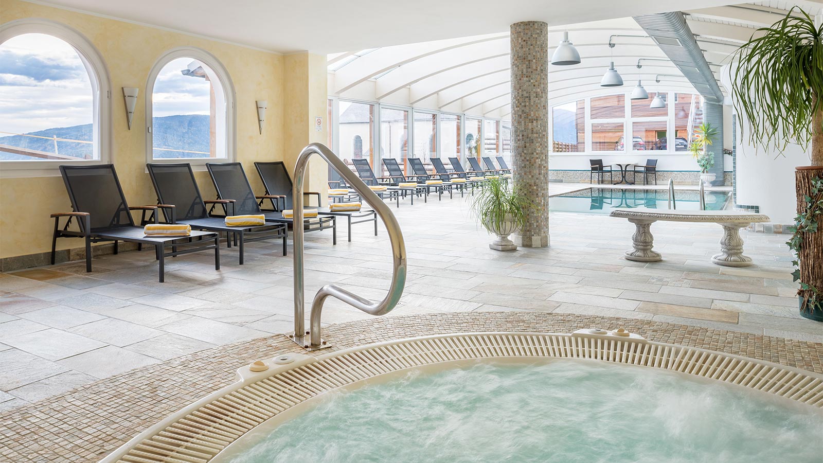 whirlpool in Hotel Alpenfrieden 